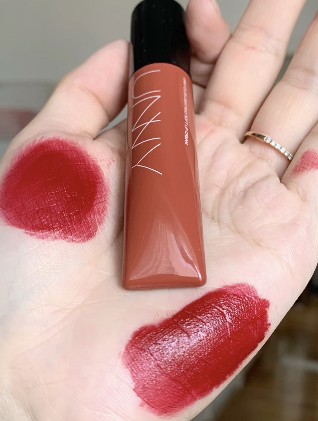 唇霜唇泥黑管唇釉201 101 401 502不脱色烟熏玫瑰