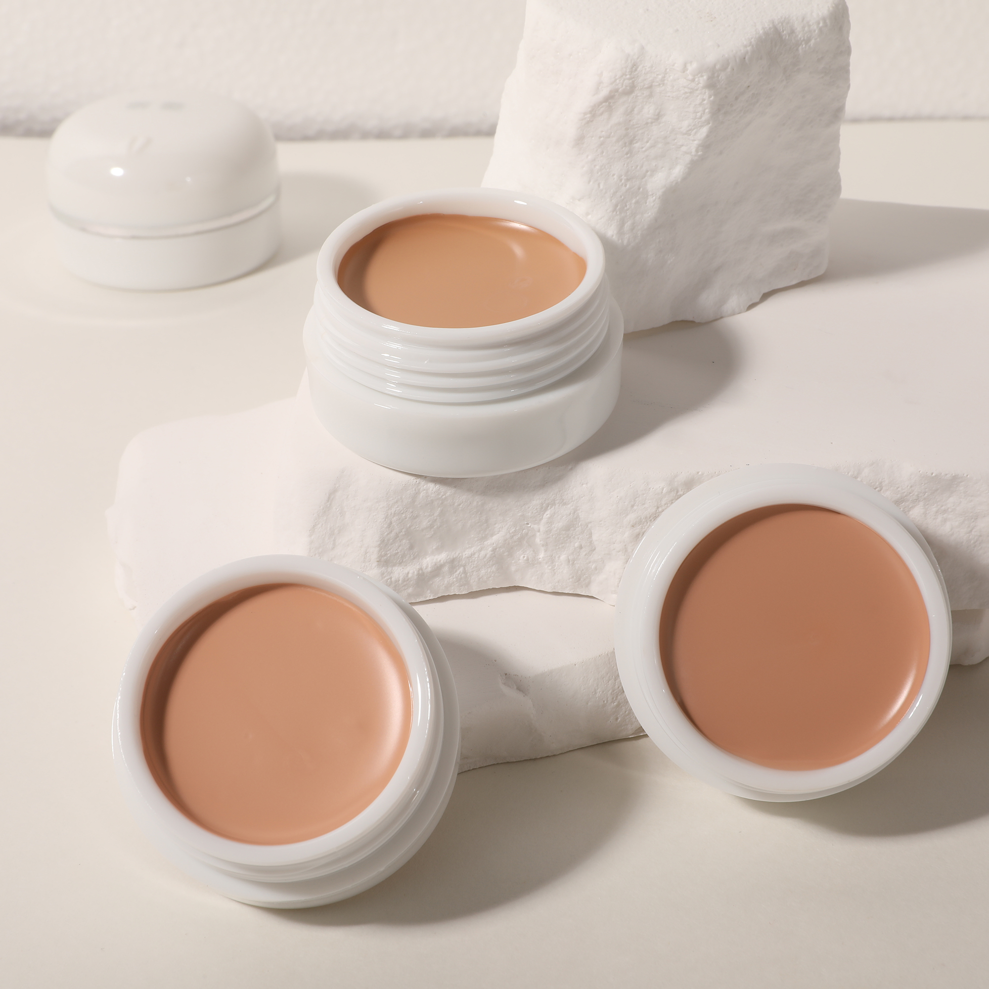 化妝師專用明艷粉底遮瑕膏