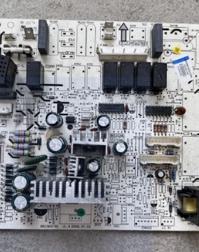 适用格力3匹清新风柜机空调单冷主板30133011控制板电脑板M303F1K