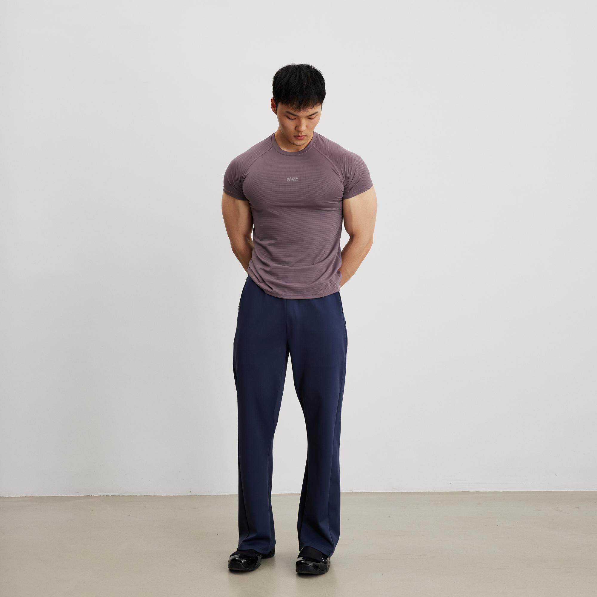 AFTERGLOW 显大版型颗粒功能面料训练短袖 排汗透气紧身运动TEE