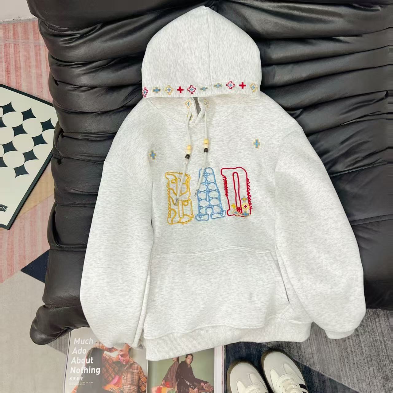 欧美复古刺绣字母百搭加绒连帽卫衣男女秋冬大码时尚宽松情侣外套