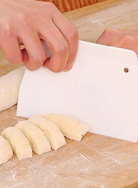 厨房馒头面粉刮刀刮板烘焙工具蛋糕抹奶油刮片切面刀白色硬质塑料