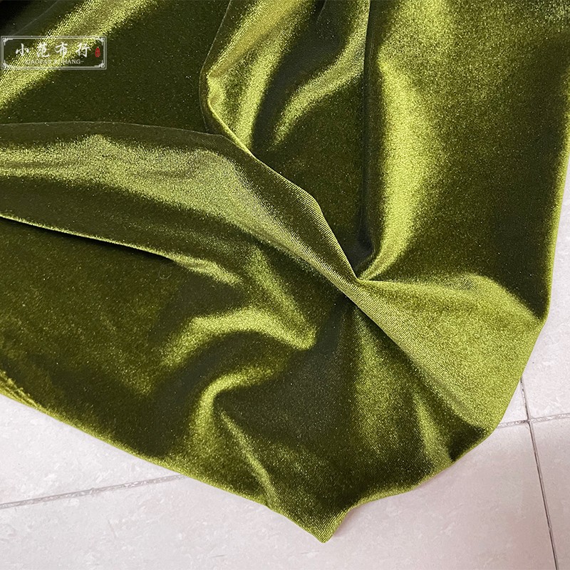 亮咸菜绿色金丝绒布料 光泽感四面弹力垂坠感旗袍礼服面料 显白