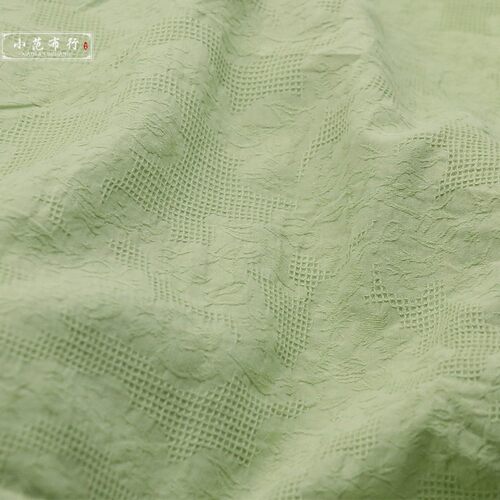 多色入雪莲花袍子吸湿透气布料