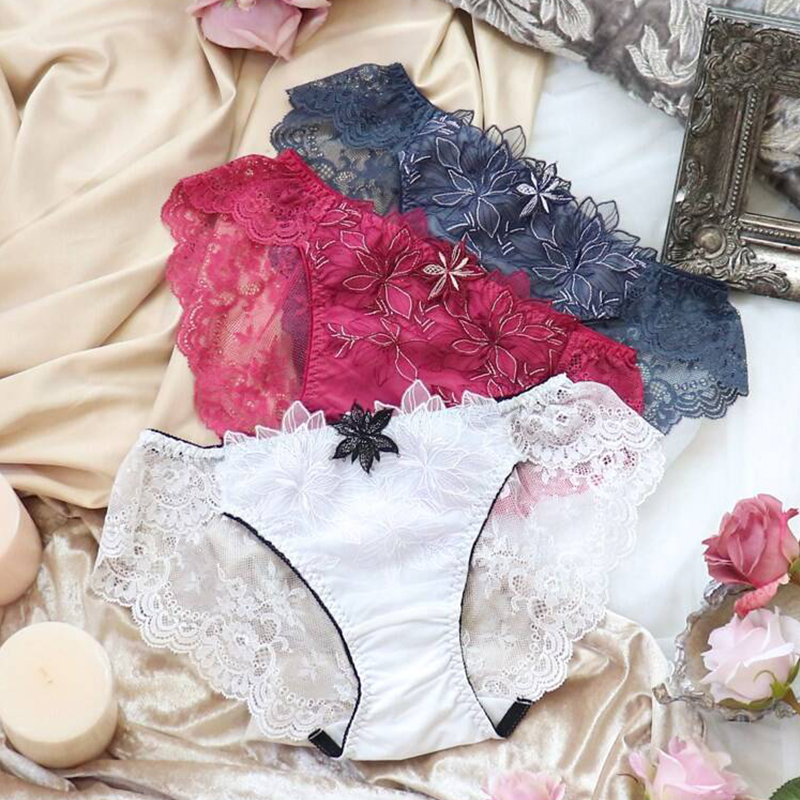 risamagli花卉刺绣包臀蕾丝内裤