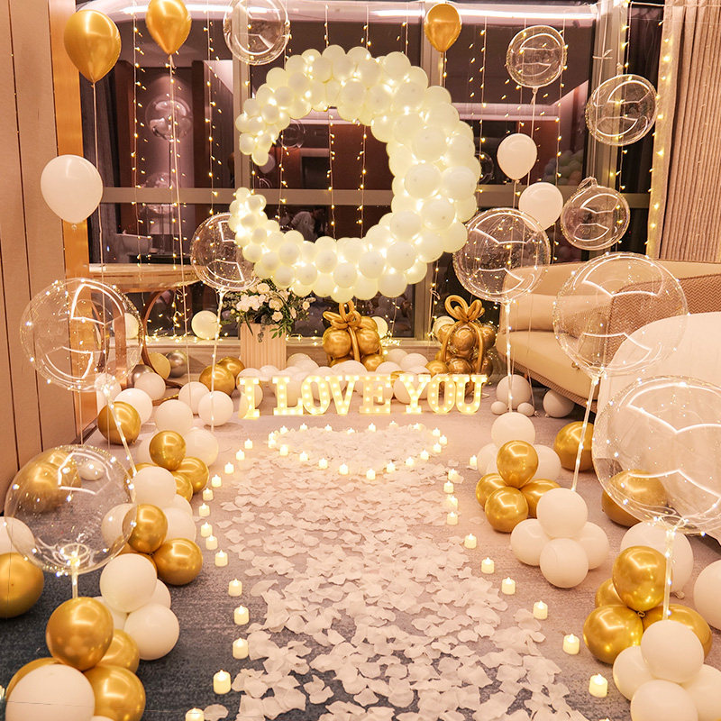 ins风白色求婚室内布置高级感浪漫惊喜场景创意用品表白神器房间