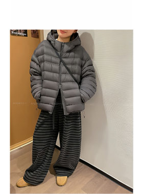 黑色条纹高腰直筒裤女秋冬季新款宽松通勤长裤显瘦百搭阔腿休闲裤