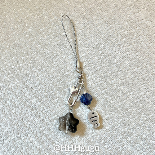 HHHgugu手机链条ins黑色星星小鱼短挂绳挂链手机链钥匙扣ccd饰品