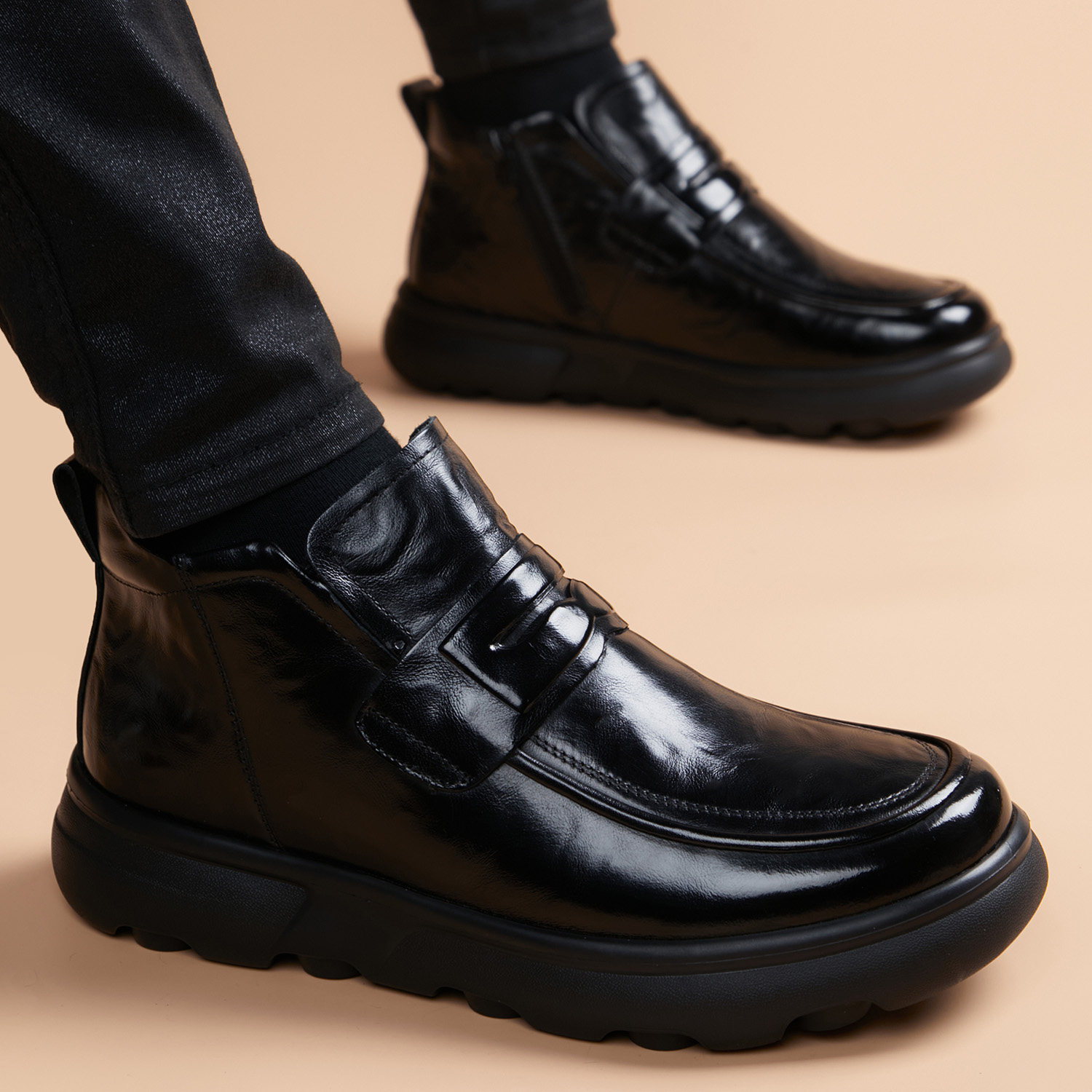 秋冬季加绒马丁靴男款真皮头层牛皮侧拉链高帮皮靴轻便发泡底男靴