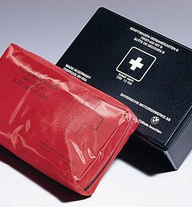 宝马原厂车用套件黑色急救包