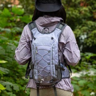 新款户外登山包男女大容量多功能防水旅行徒步马甲背包双肩包