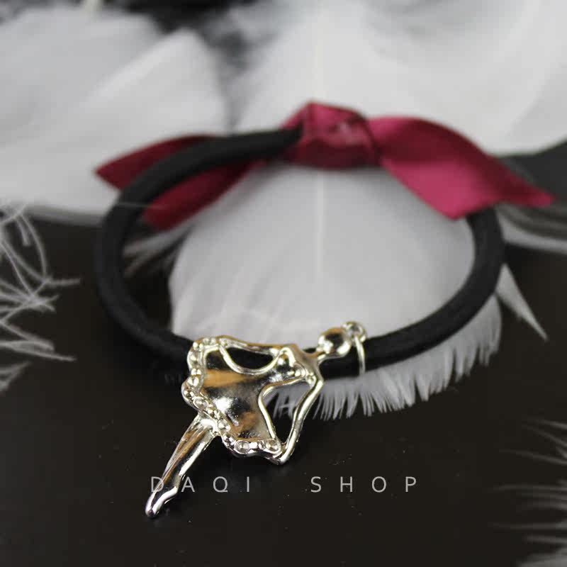 Accessoire cheveux en satin - Ref 1204152 Image 1