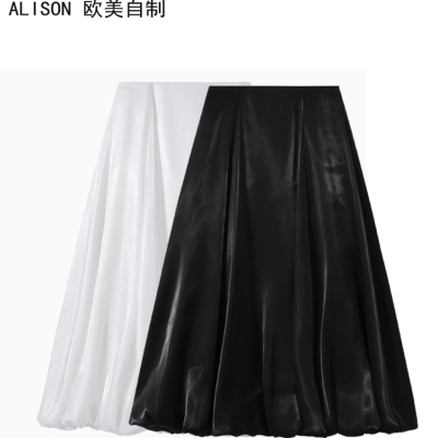 飘逸流光感花苞剪裁时装料半身裙