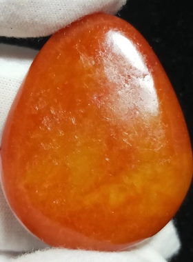 已售31.39克黄沁籽料原石A01正宗玛丽艳火焰皮天然水滴型和田玉