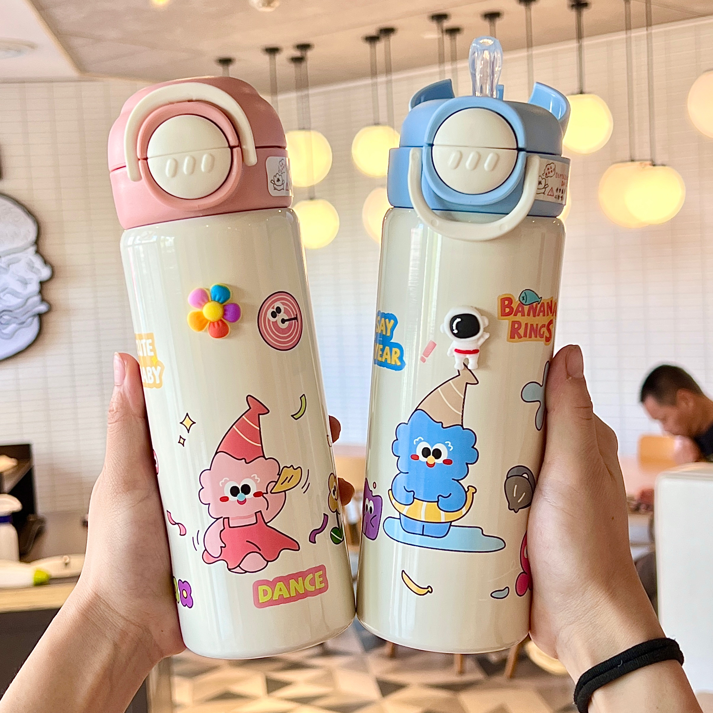儿童保温杯高颜值女童水壶2025新款女孩水杯小学生上学专用带吸管