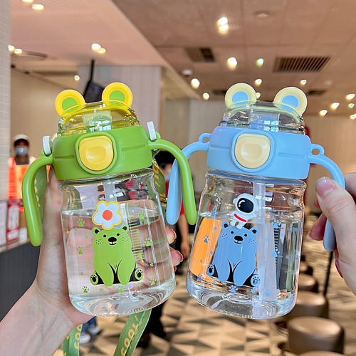 儿童水杯新款以上宝宝喝水专用学饮杯吸管可爱水壶幼儿园饮水杯子