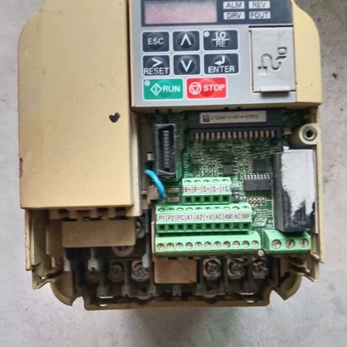 议价变频器cimr-vb4a0004bba成色型号样式如图有