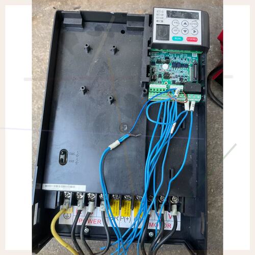 议价变频器 MD310T15B