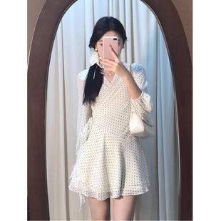 纯欲风白色气质波点七分袖 小众收腰显瘦短裙 连衣裙女早秋2025新款