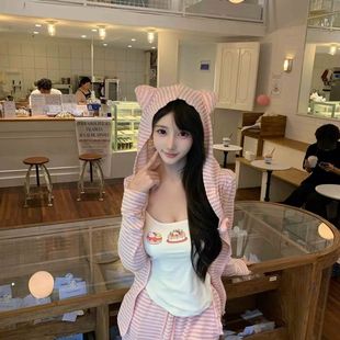 粉嫩少女显瘦连帽兔耳朵长袖 秋一整套 拉链外套上衣可爱吊带阔腿裤