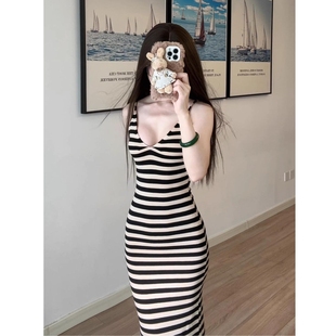 纯欲风收腰开叉包臀长裙 新款 法式 复古条纹吊带连衣裙子女2025夏季
