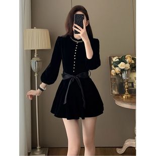 赫本收腰小黑裙女小众千金小香风丝绒连衣裙 名媛时尚 秋季 法式