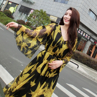 雪纺连衣裙女夏季 大摆长裙海边度假裙沙滩裙 碎花波西米亚气质大码