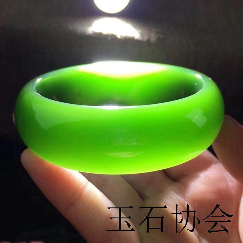 新疆和田碧玉色手镯女菠菜绿加厚加宽玉镯旺夫真玉镯子送妈妈礼物
