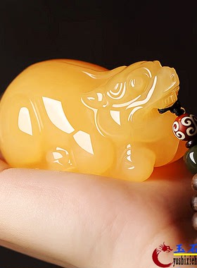 黄龙玉貔貅手把件金丝玉昆仑老黄玉坠和田玉糖玉把玩件青白玉皮丘