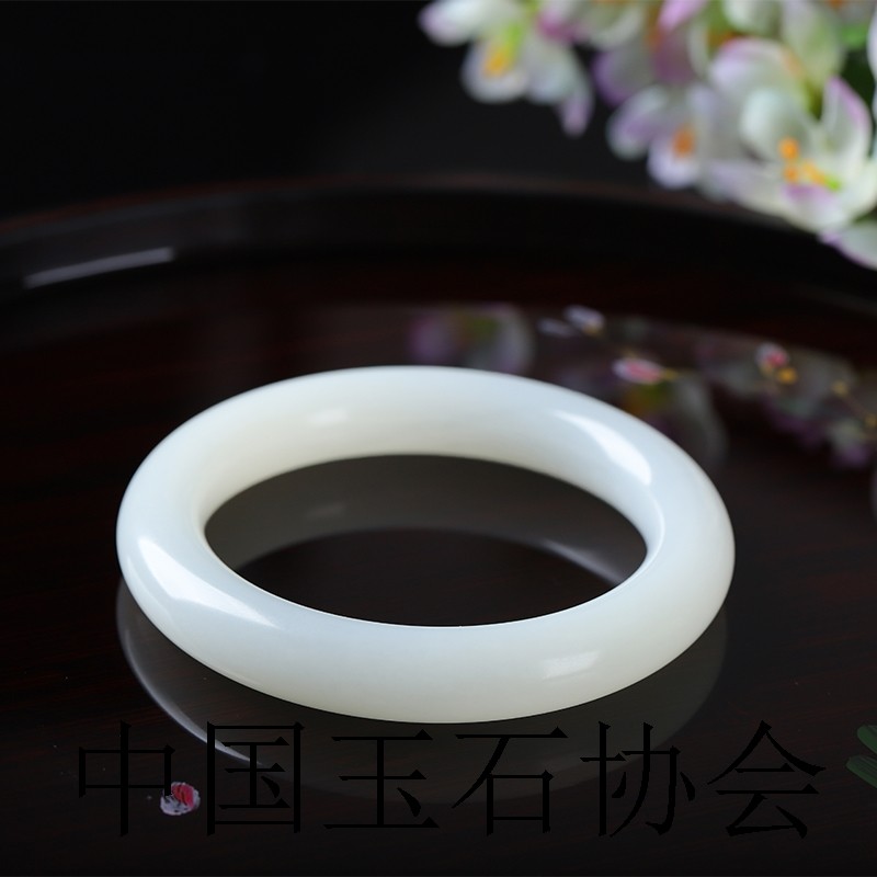 天然青白玉圆条手镯少女款汉服配饰小细条叮当镯新疆和田白玉镯子