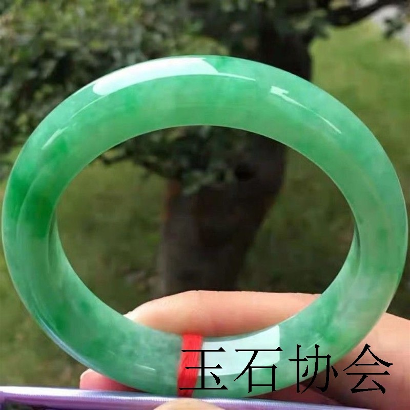 豆种翡翠手镯冰种飘阳绿饰品优选翡翠玉手镯帝王绿宽版玉镯子女款