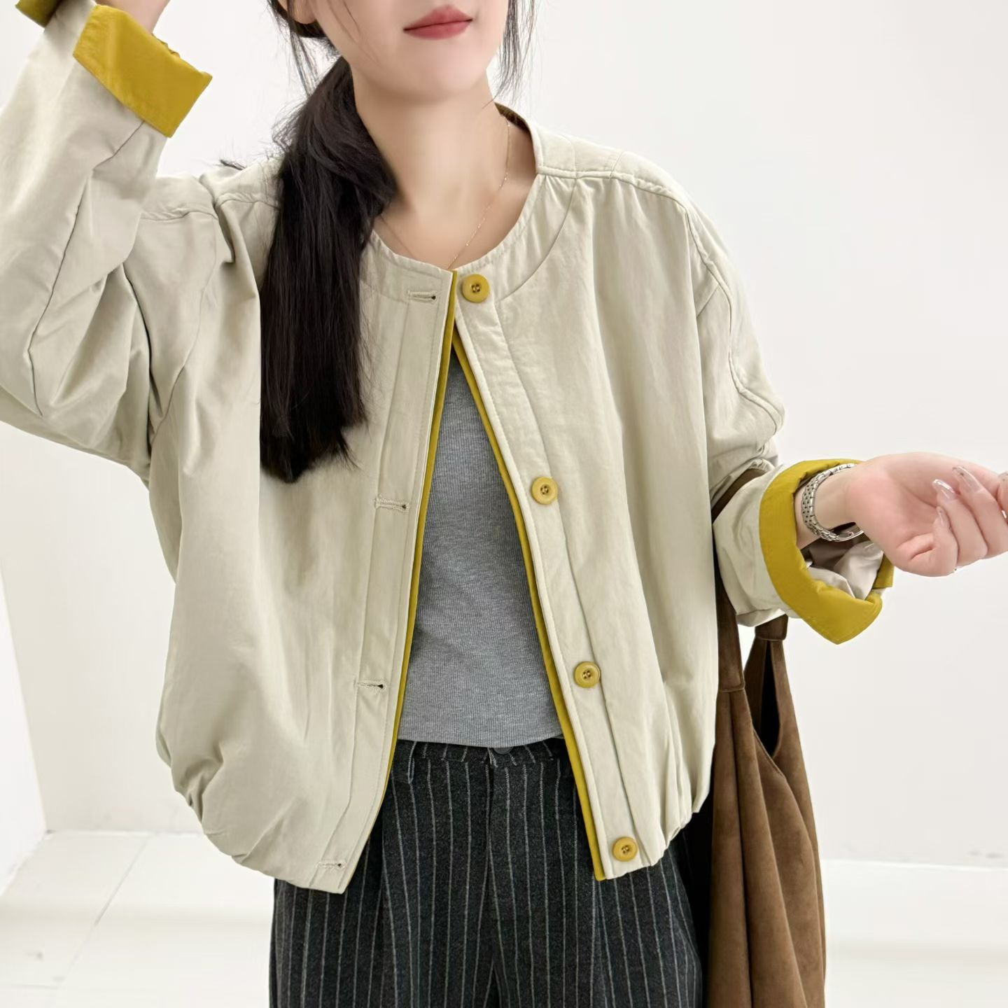 2025秋冬新款韩系糖果色单排扣撞色棉服外套女圆领时尚简约棉衣
