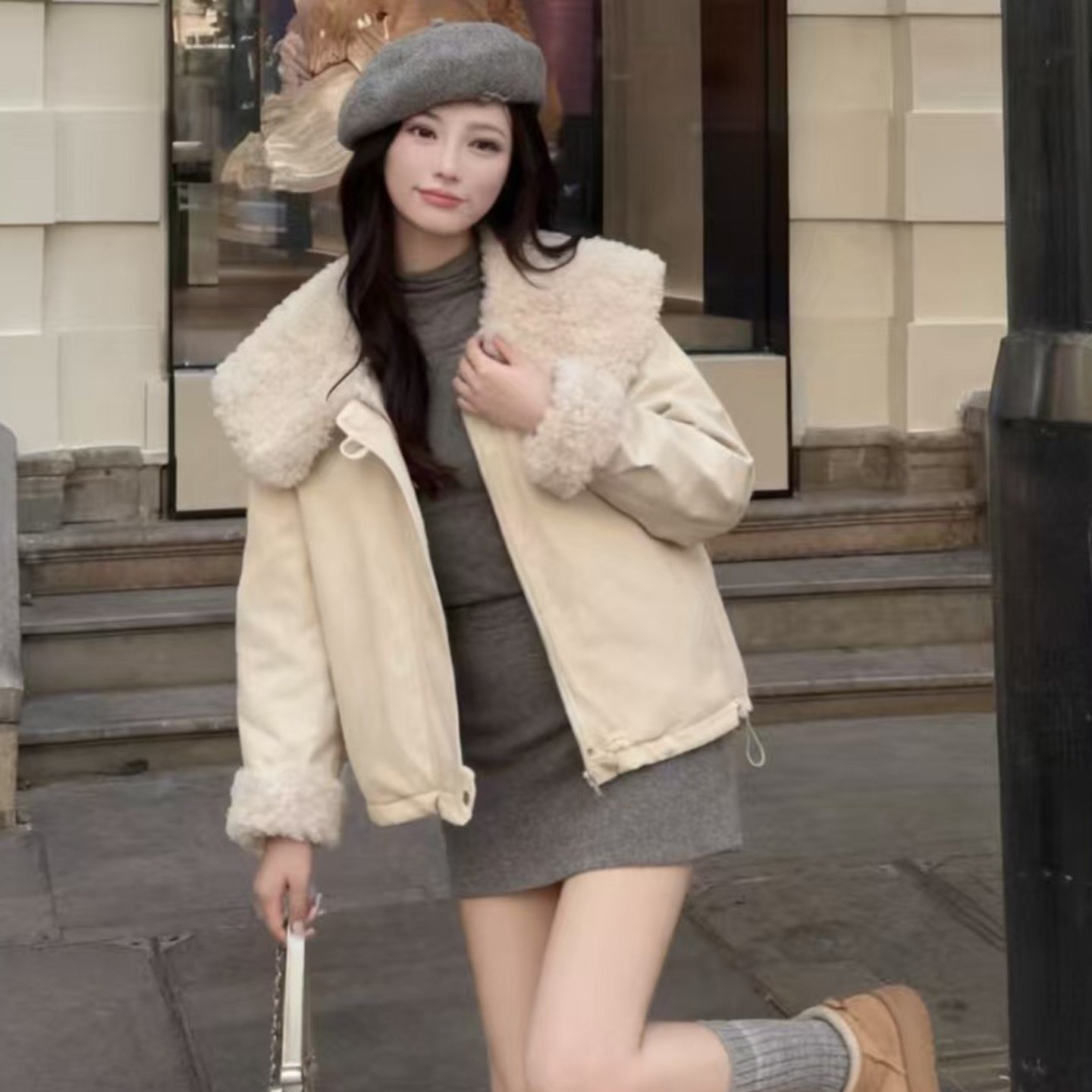 翻领环保羊羔毛拼接皮衣外套女冬季2025新款加厚毛绒内胆棉衣棉服