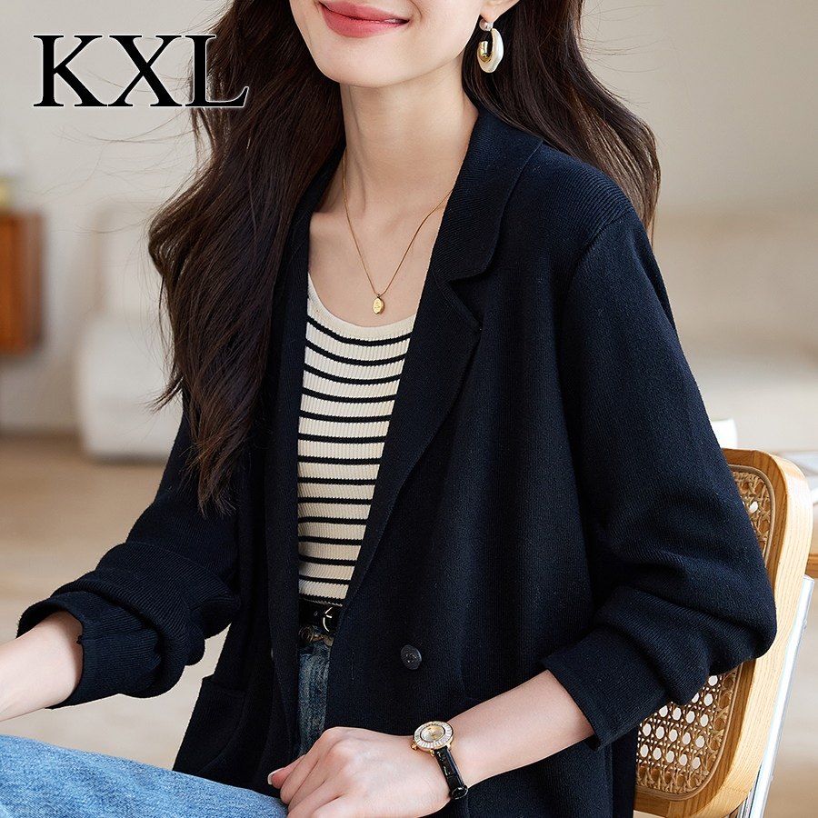 黑色高级感气质垂感西装领针织短外套女春秋新款宽松休闲毛衣外搭