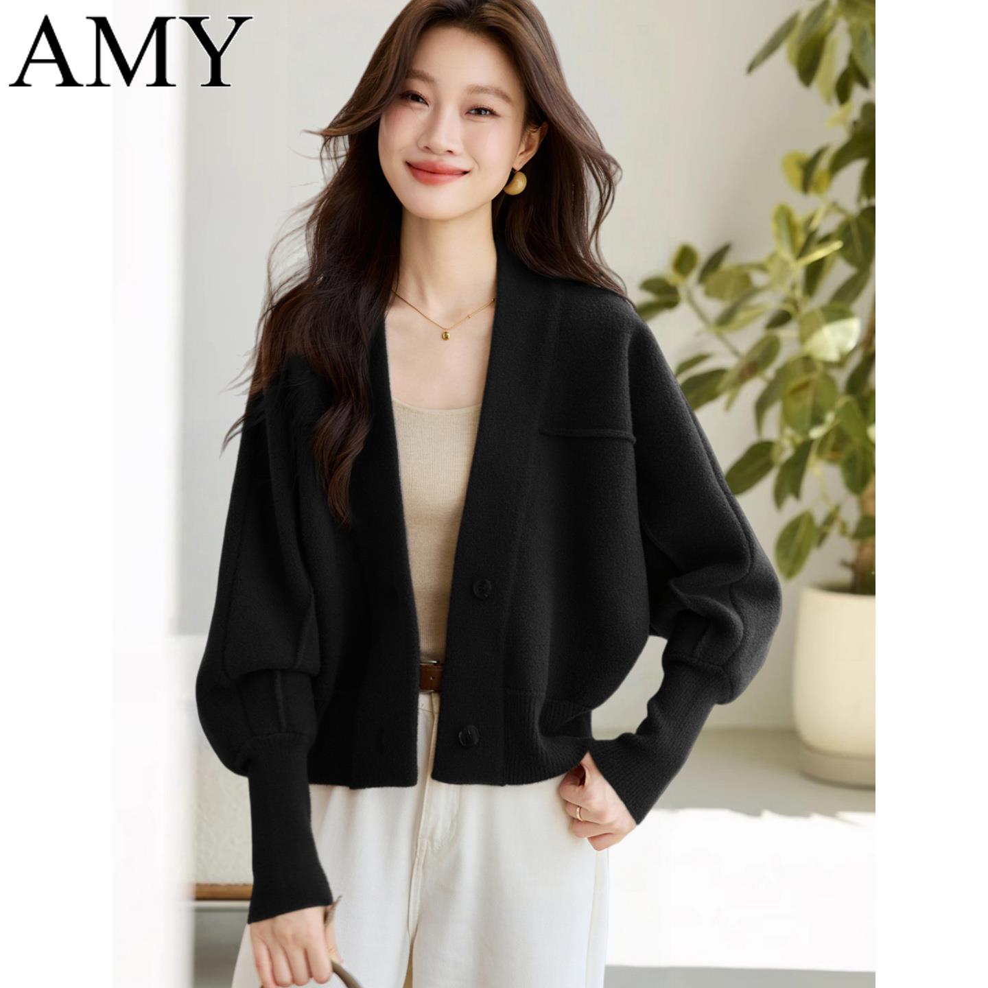 2025冬季新款高级感慵懒黑色蝙蝠袖针织开衫通勤气质毛呢短外套女