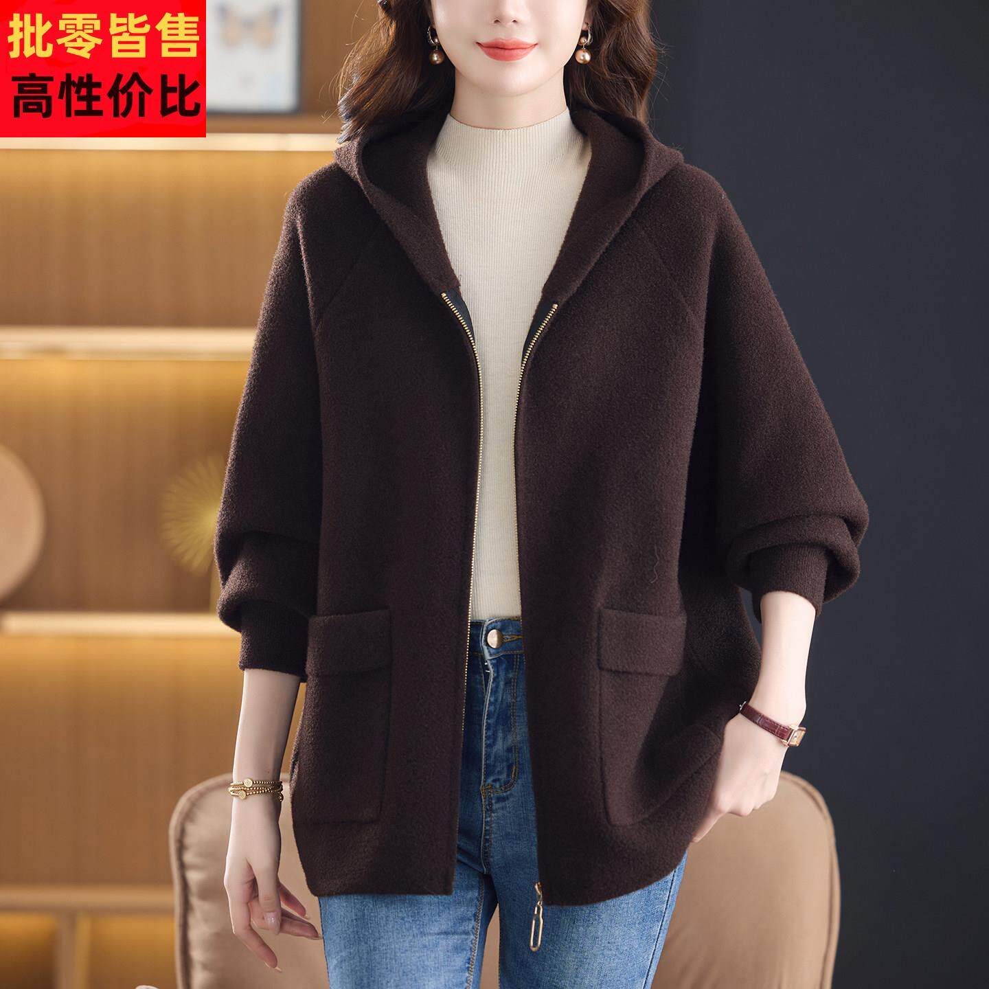 胖妈妈遮肚显瘦外套秋冬加厚连帽上衣宽松休闲大码毛呢开衫女时尚