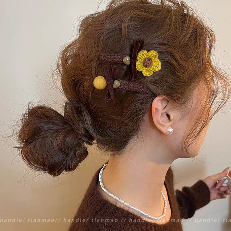 温柔花朵毛球蝴蝶结发夹女2025新款高端发卡前额碎发刘海夹侧边夹
