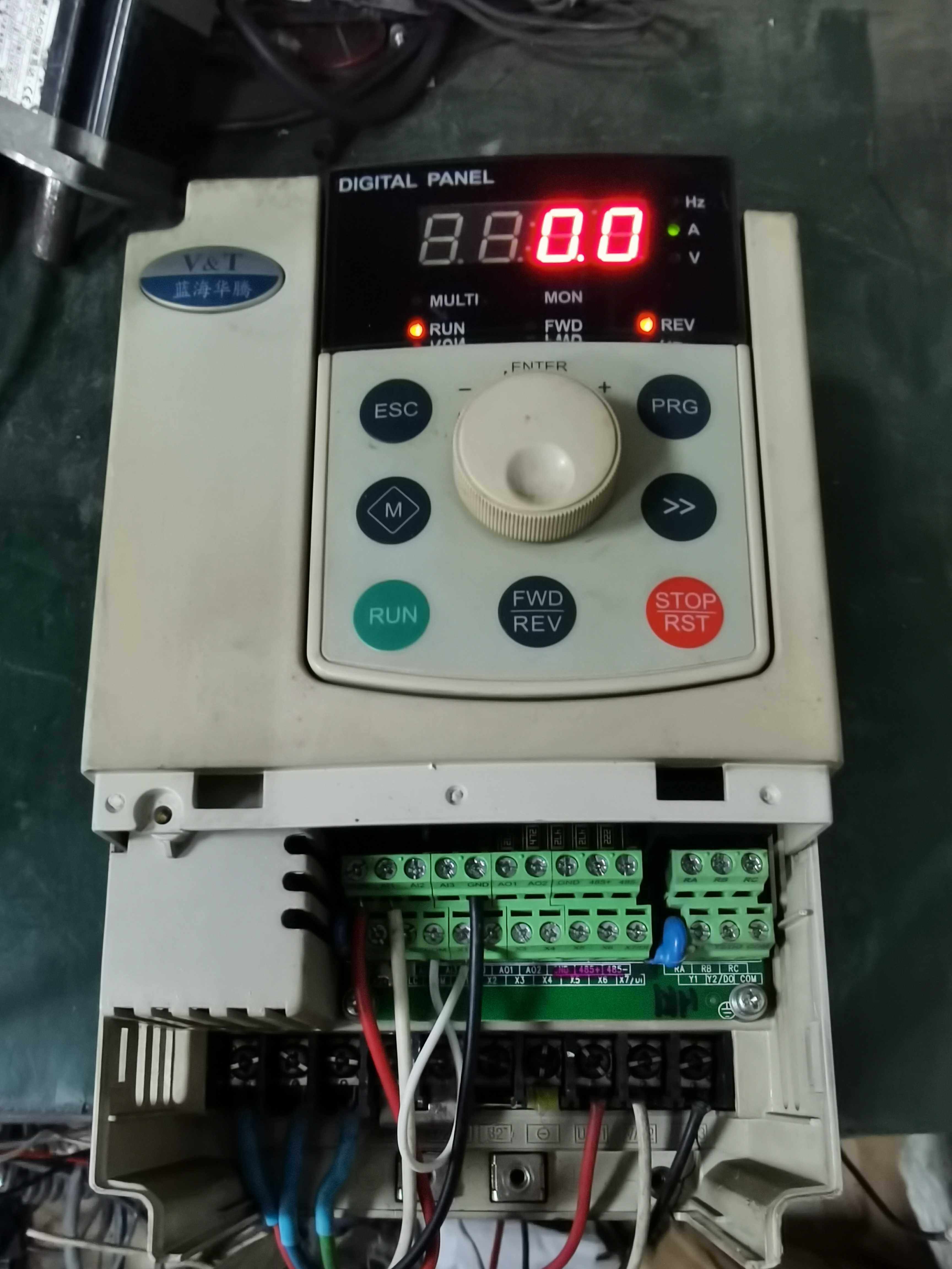 议价蓝海华腾变频器维修v5-h-4t3.7g/5.5l f1-v6-h-4t15g/18.5l-m