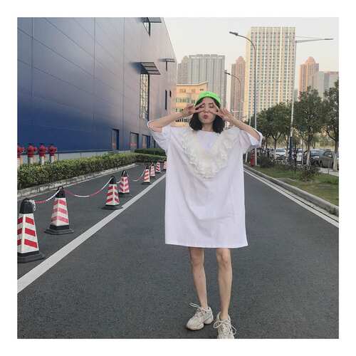 JL SUNFLOWER春夏季韩版蕾丝拼接中长款宽松百搭显瘦短袖t恤女装
