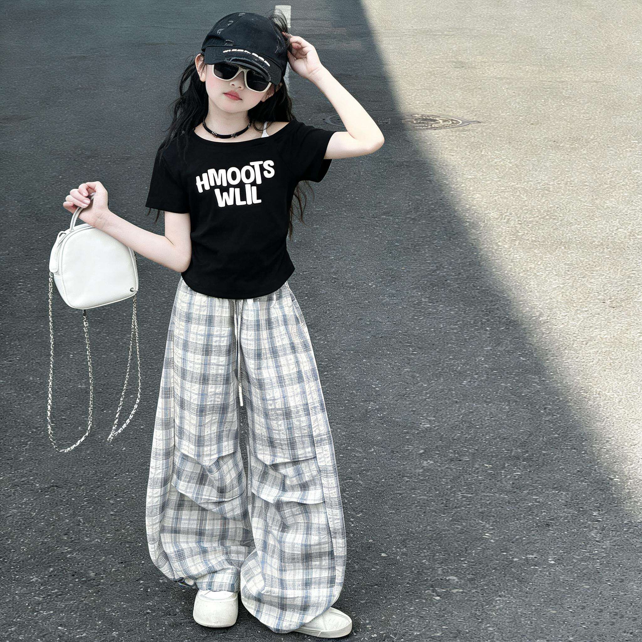 女童夏季套装2026新款洋气儿童女孩网红时髦短袖休闲格子裤两件套