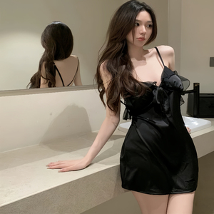 吊带睡裙冰丝小胸薄款火辣夏季