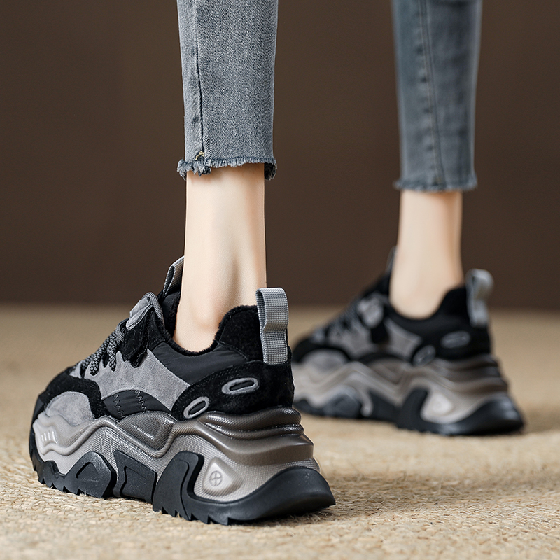 复古黑色厚底加绒老爹鞋女冬2024新款显脚小松糕鞋保暖休闲运动鞋