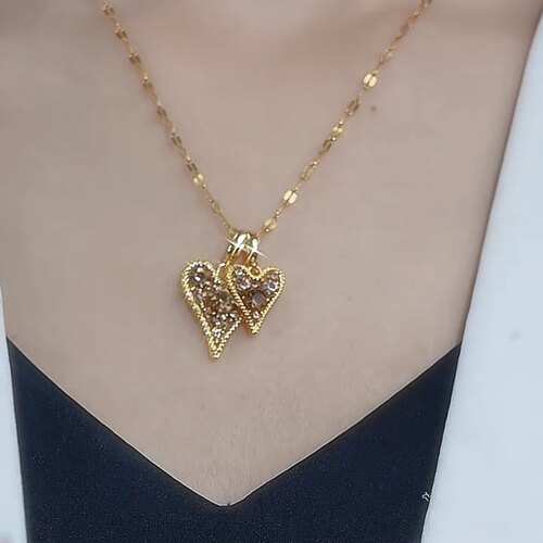 金色镶钻爱心项链女气质百搭锁骨链轻奢小众设计高级感颈链配饰潮