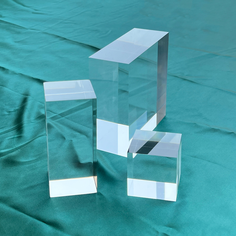 飞成博展水晶底座珠宝展台古玩