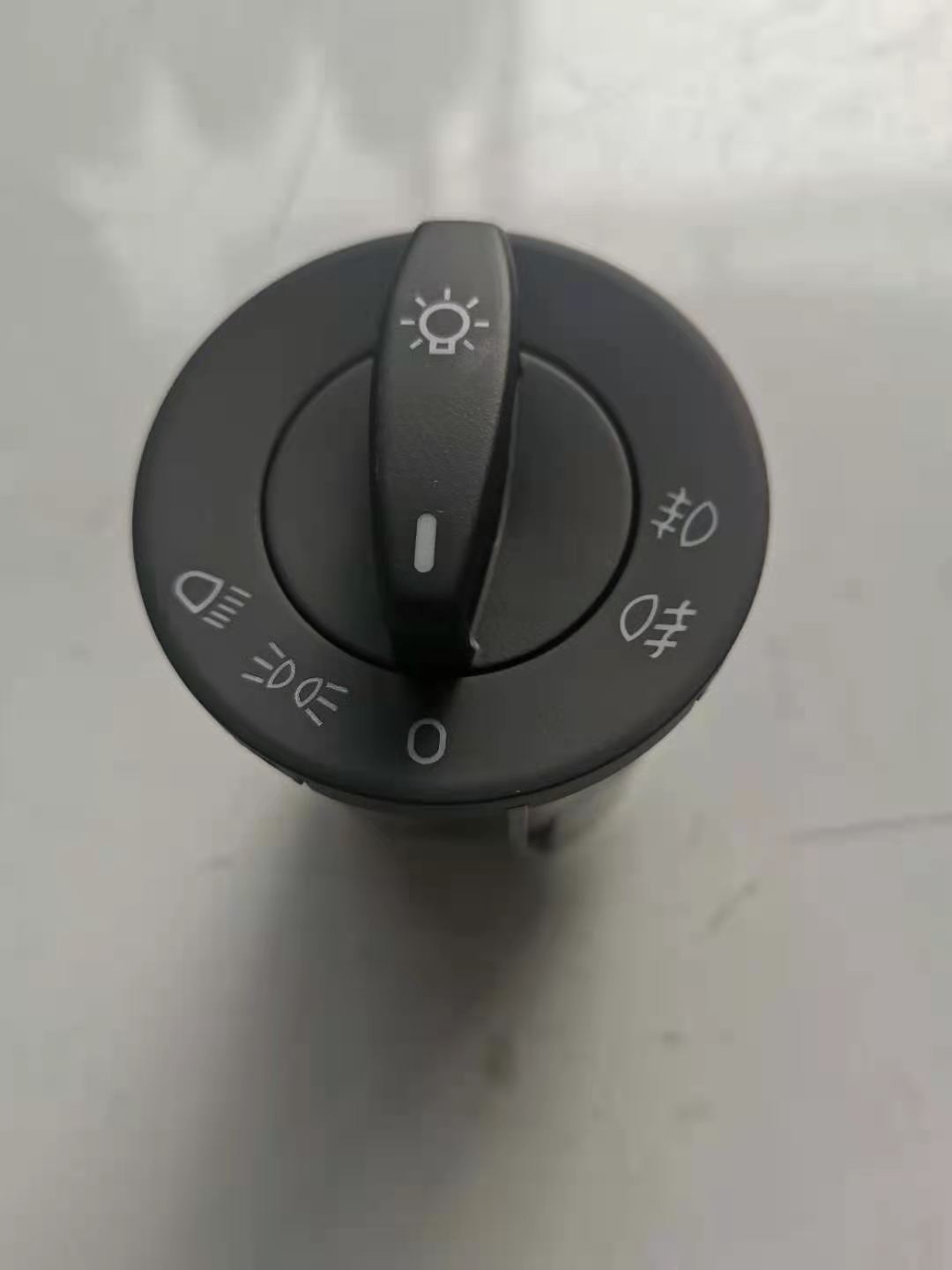 虎VHNR大王驾到灯光控制开关