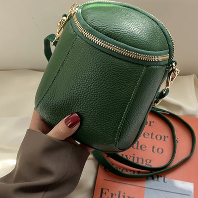 真皮斜挎包百搭单肩包手机包时尚