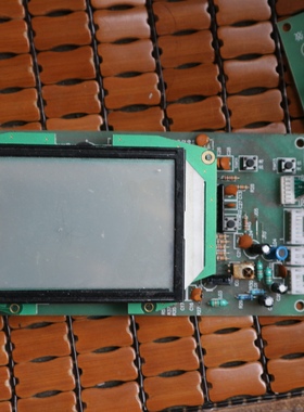 海信空调KFR-5801L/5801LW/BP内机板RZA-4-5174-077-XX-1显示屏