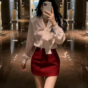 轻熟风飘带白衬衫女长袖修身通勤职场高级感气质+红色包臀裙套装