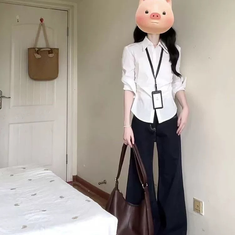 秋冬季老钱风掐腰显瘦白色衬衫女长袖设计感内搭叠穿休闲随意衬衣