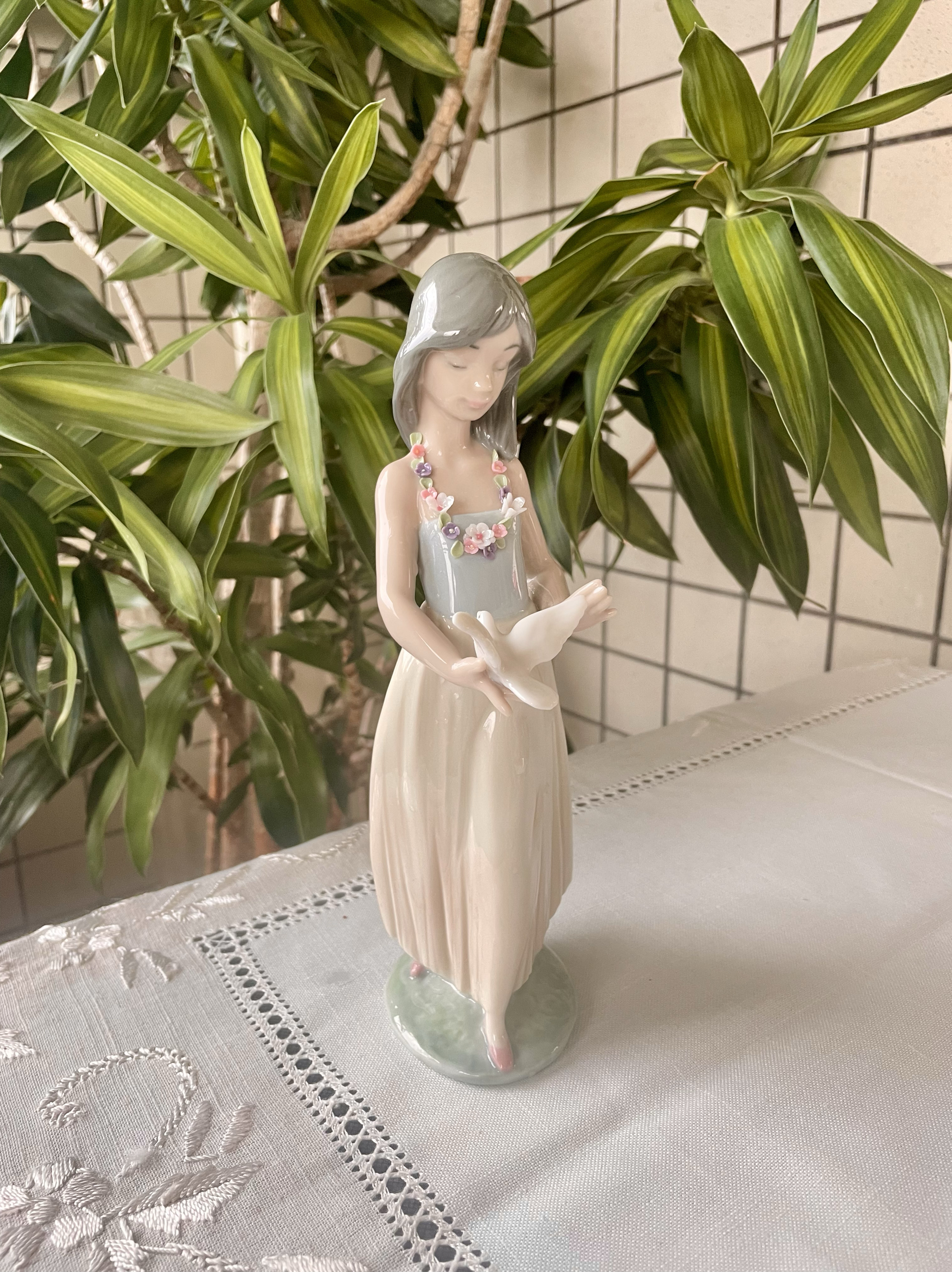 中古二手西班牙雅致陶瓷女孩瓷偶lladro